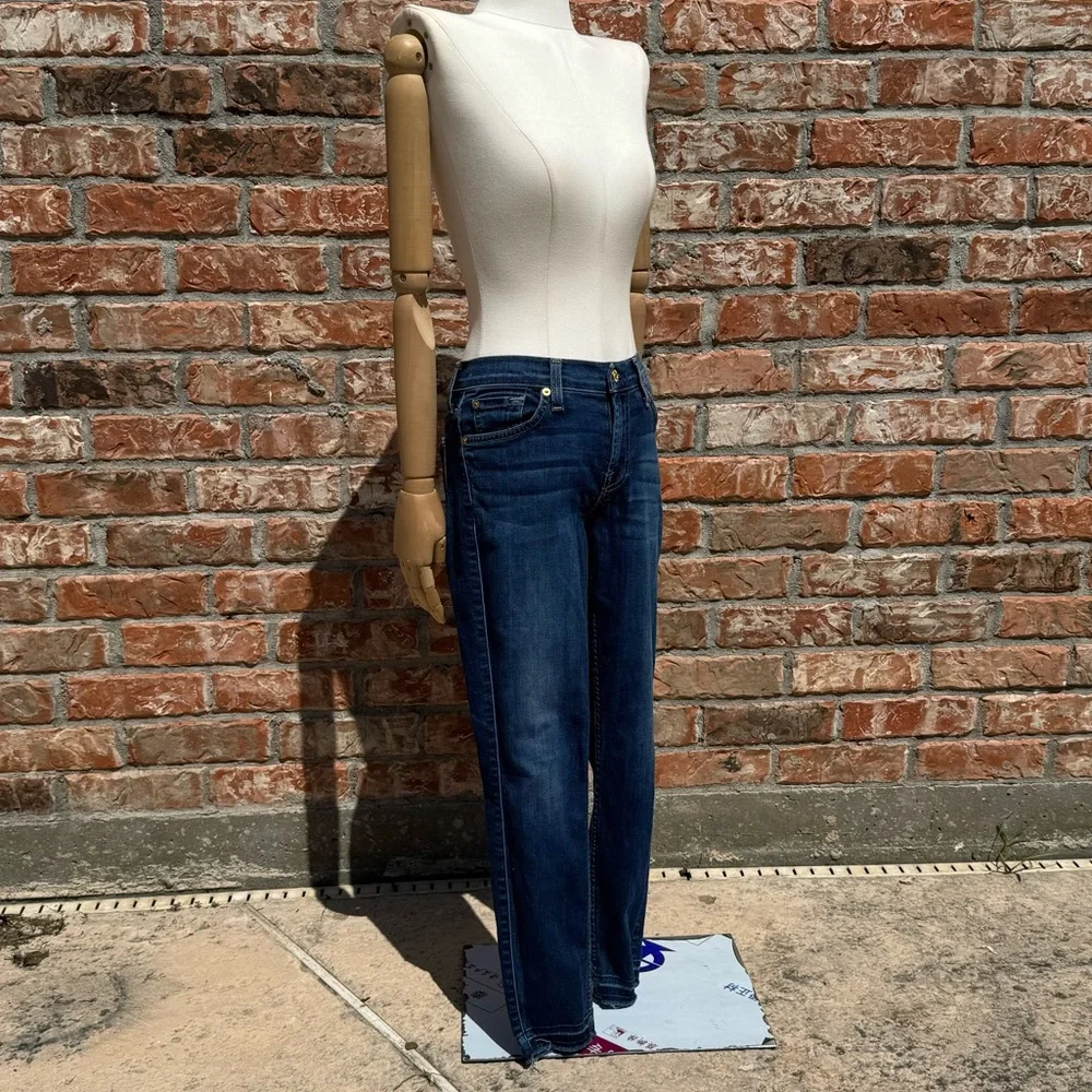Seven For All Mankind “Gwenevere” blue jeans 👖 / 24 / Excellent condition - Picture 9 of 13